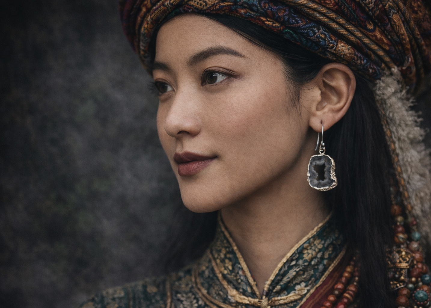 Powerful Core · Tibetan Black Crystal Geode Silver Earrings