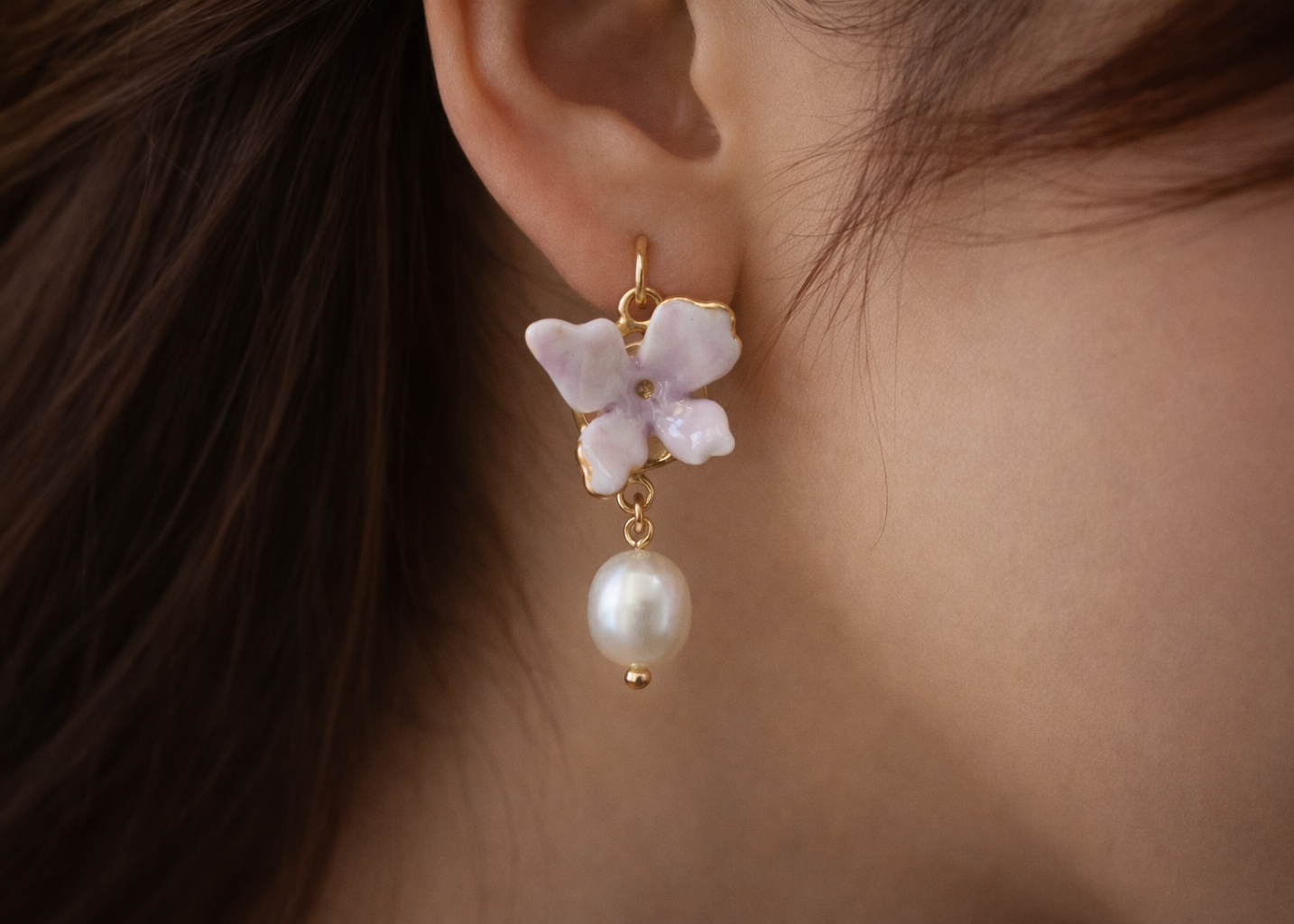 Mist Blossom Ceramic Pearl Earrings